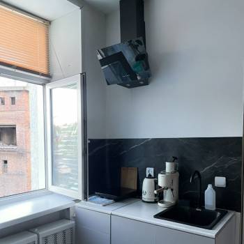 Продается 1-комнатная квартира, 14,9 м²