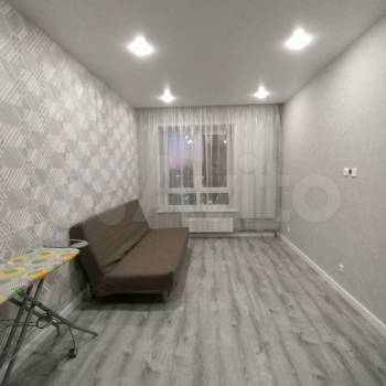 Сдается 1-комнатная квартира, 38 м²