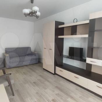 Сдается 1-комнатная квартира, 40,5 м²