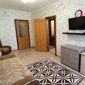 Сдается 1-комнатная квартира, 42,2 м²