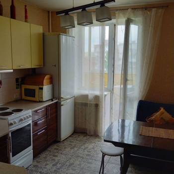 Сдается 1-комнатная квартира, 37 м²