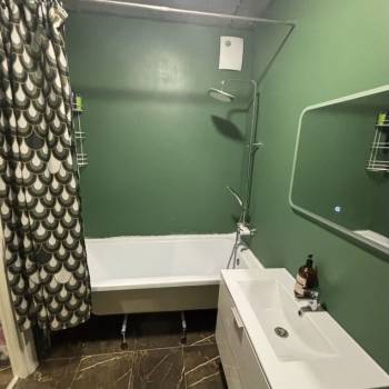 Продается 1-комнатная квартира, 43 м²