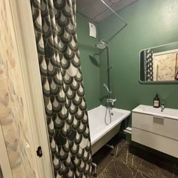 Продается 1-комнатная квартира, 43 м²