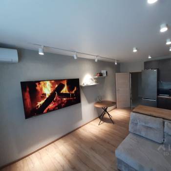 Сдается 2-х комнатная квартира, 70 м²