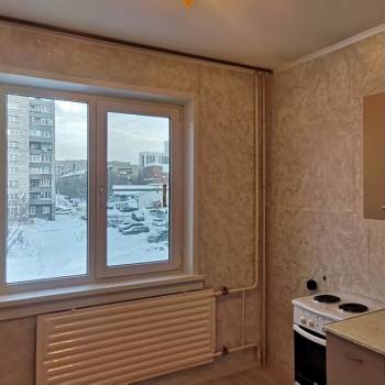 Продается 1-комнатная квартира, 41 м²