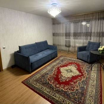Сдается 2-х комнатная квартира, 60 м²
