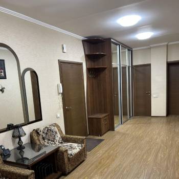 Сдается Многокомнатная квартира, 115 м²
