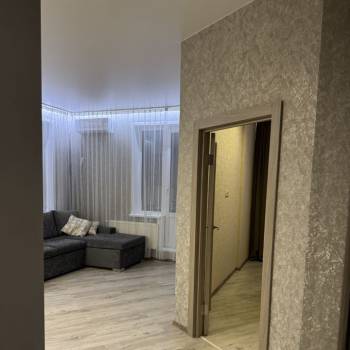 Сдается 1-комнатная квартира, 47 м²