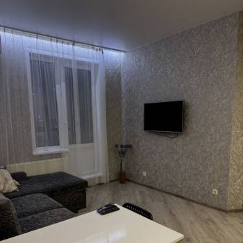 Сдается 1-комнатная квартира, 47 м²