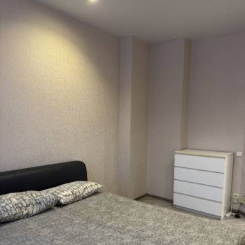 Сдается 1-комнатная квартира, 47 м²