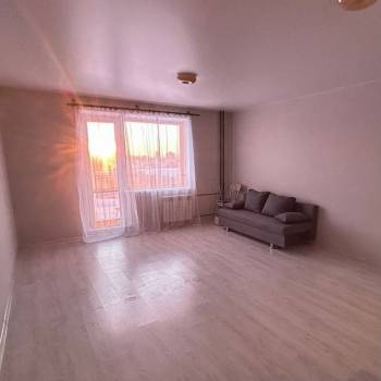 Сдается 1-комнатная квартира, 39 м²