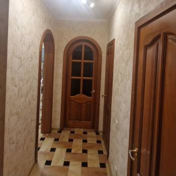 Продается 1-комнатная квартира, 38 м²