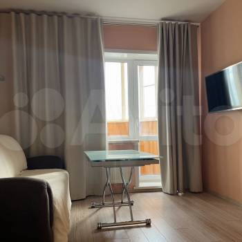 Сдается 1-комнатная квартира, 40 м²