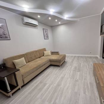 Сдается 2-х комнатная квартира, 53 м²