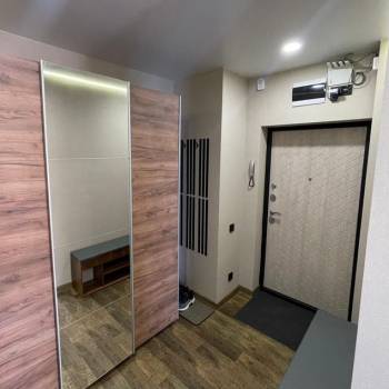 Сдается Многокомнатная квартира, 60 м²