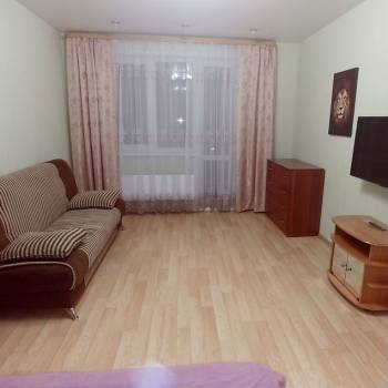 Сдается 1-комнатная квартира, 45 м²