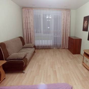 Сдается 1-комнатная квартира, 45 м²