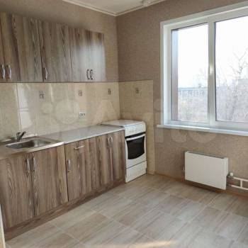 Сдается 1-комнатная квартира, 40 м²