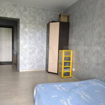 Сдается 1-комнатная квартира, 42 м²