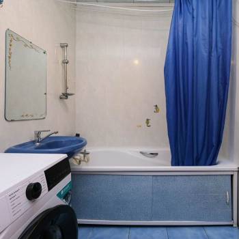 Сдается Многокомнатная квартира, 70 м²