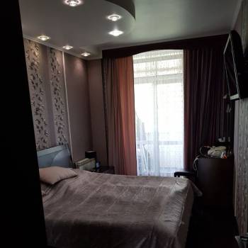 Продается Многокомнатная квартира, 101 м²