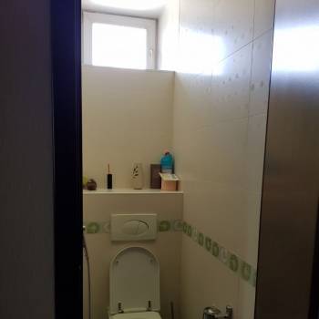 Продается Многокомнатная квартира, 101 м²