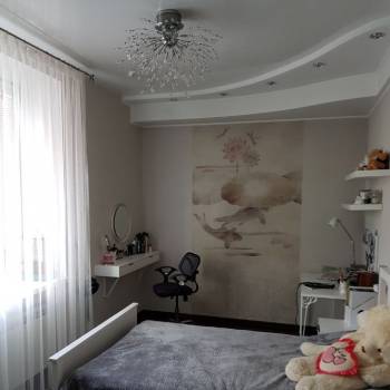 Продается Многокомнатная квартира, 101 м²