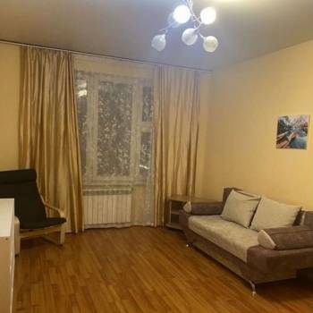 Продается 1-комнатная квартира, 40,3 м²