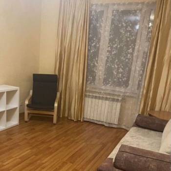 Продается 1-комнатная квартира, 40,3 м²