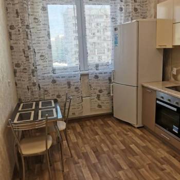 Сдается 1-комнатная квартира, 34 м²