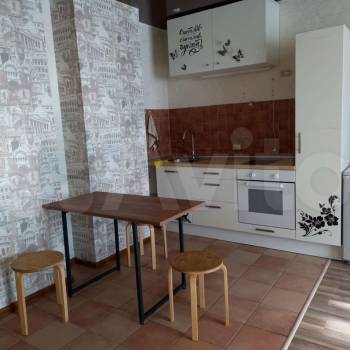 Сдается 1-комнатная квартира, 32 м²