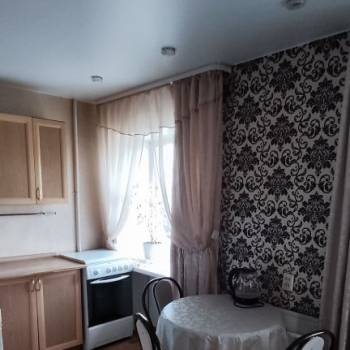 Сдается 2-х комнатная квартира, 42 м²