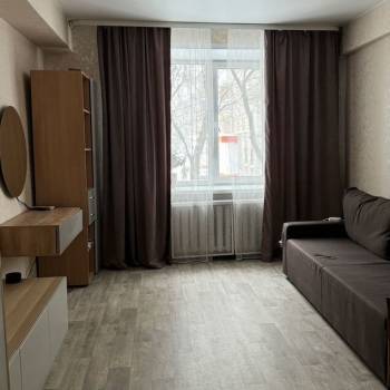 Сдается 1-комнатная квартира, 40 м²