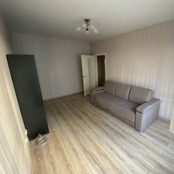 Сдается Многокомнатная квартира, 70 м²