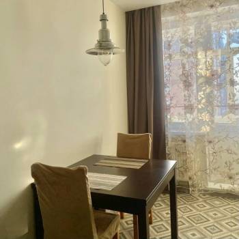 Сдается 1-комнатная квартира, 45 м²