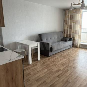 Сдается 1-комнатная квартира, 39 м²