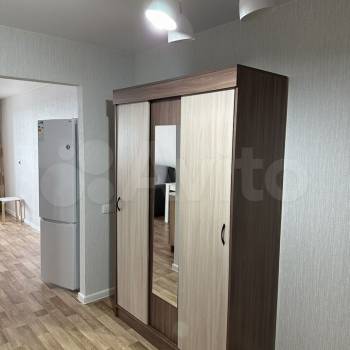 Сдается 1-комнатная квартира, 39 м²