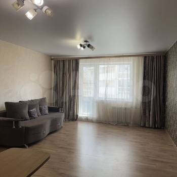 Сдается 1-комнатная квартира, 38 м²