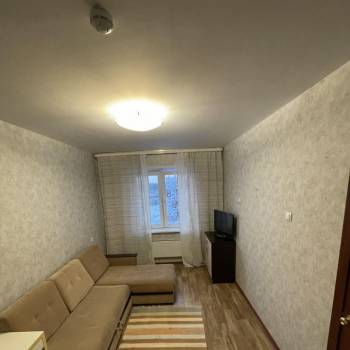 Сдается 1-комнатная квартира, 32 м²