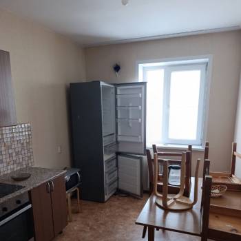 Сдается Многокомнатная квартира, 78 м²