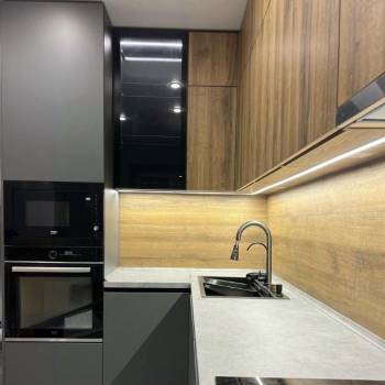 Продается 1-комнатная квартира, 41,9 м²