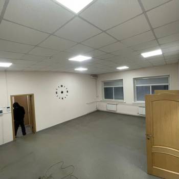 Сдается Нежилое помещение, 77 м²