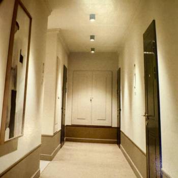 Продается 1-комнатная квартира, 90,8 м²