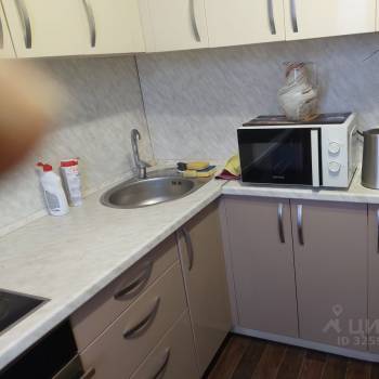 Сдается Многокомнатная квартира, 60 м²