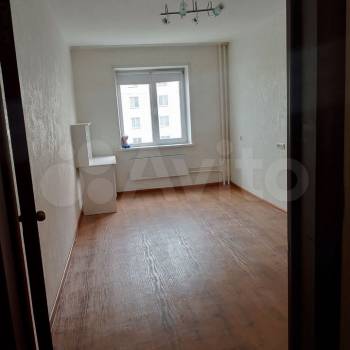 Сдается 2-х комнатная квартира, 76 м²