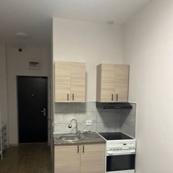 Сдается 1-комнатная квартира, 17,6 м²