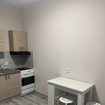 Сдается 1-комнатная квартира, 17,6 м²