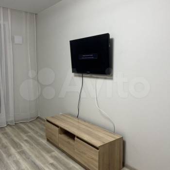 Сдается 1-комнатная квартира, 41 м²