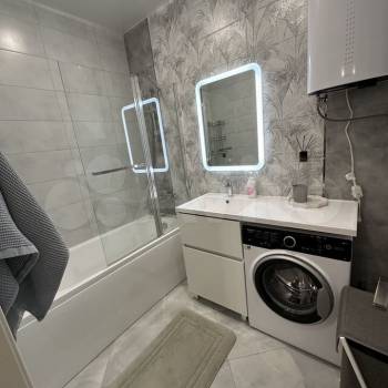 Сдается 2-х комнатная квартира, 63 м²