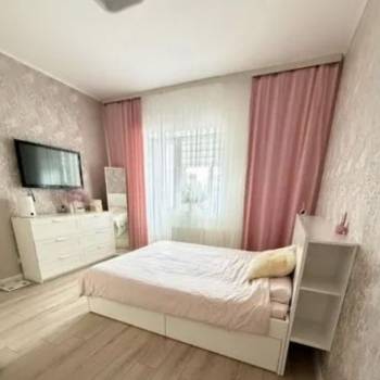 Продается Многокомнатная квартира, 128 м²